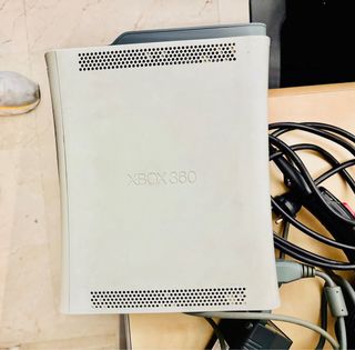 Xbox 360 60GB