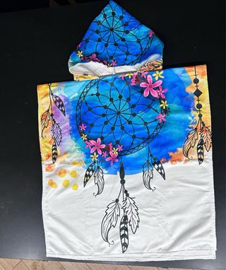 Accappatoio con cappuccio e stampa