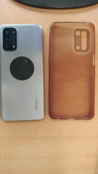 Oppo A74 5G 128GB con custodia