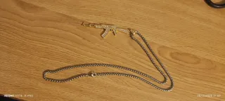 Cadena con dije AK-47