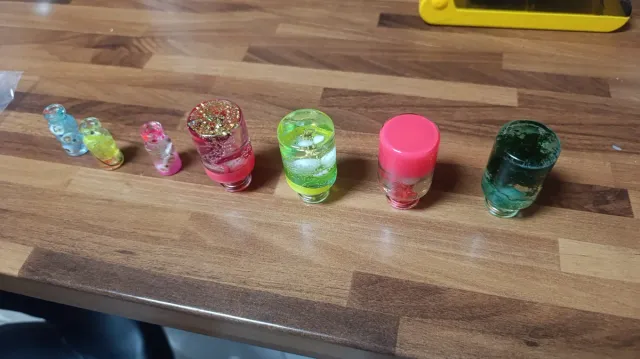 Botellas de cera de gel decorativas