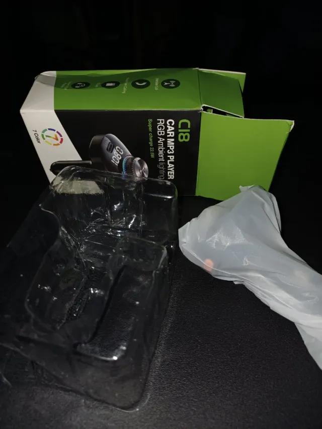 Emisora C18 MP3 Coche Carga Rápida 22.5W