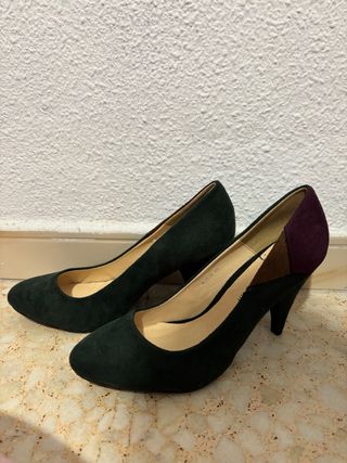 Zapatos de tacón verde y morado talla 40