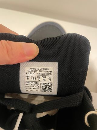 Zapatillas Converse Talla 45 Negras y Blancas