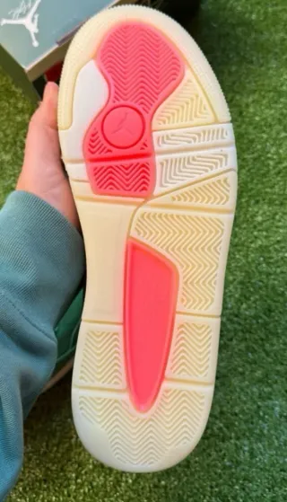 Jordan Flight Court Talla 46 EU Verde/Rojo DS