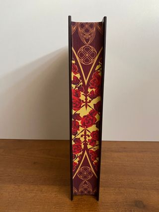 Fairyloot Phantasma Firmado Wicked Games