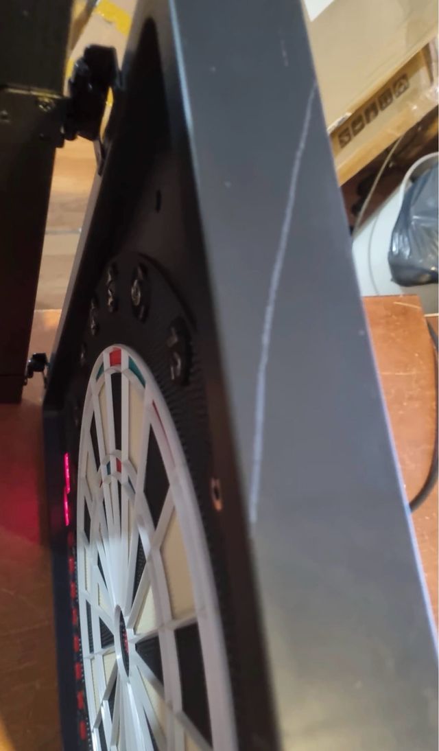 Bersaglio Elettronico con Porte e Freccette