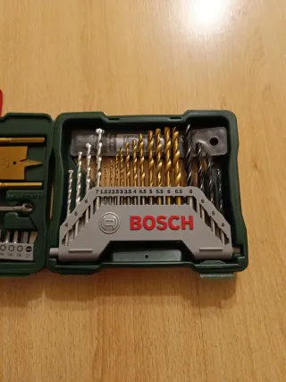 Maletín Bosch X40Ti Brocas y Puntas