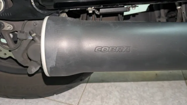 Escape Cobra Yamaha Bolt 950