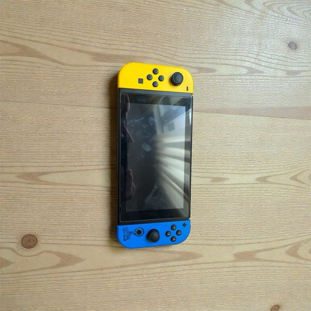 Joy-Cons Edición Limitada Fortnite