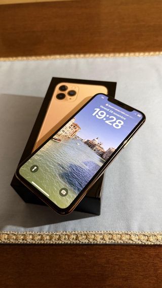 iPhone 11 Pro 64 GB Oro
