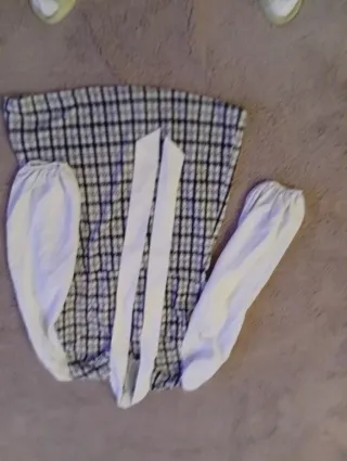 Vestido de cuadros blanco y negro