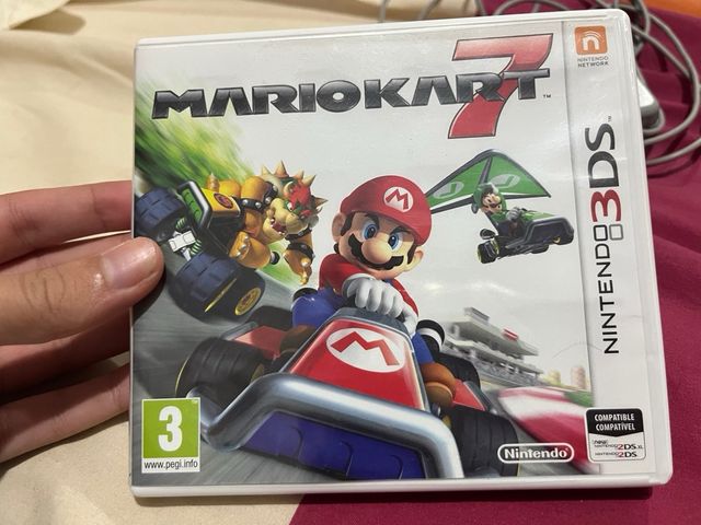 Nintendo 2DS Blu + Mario Kart 7 e giochi
