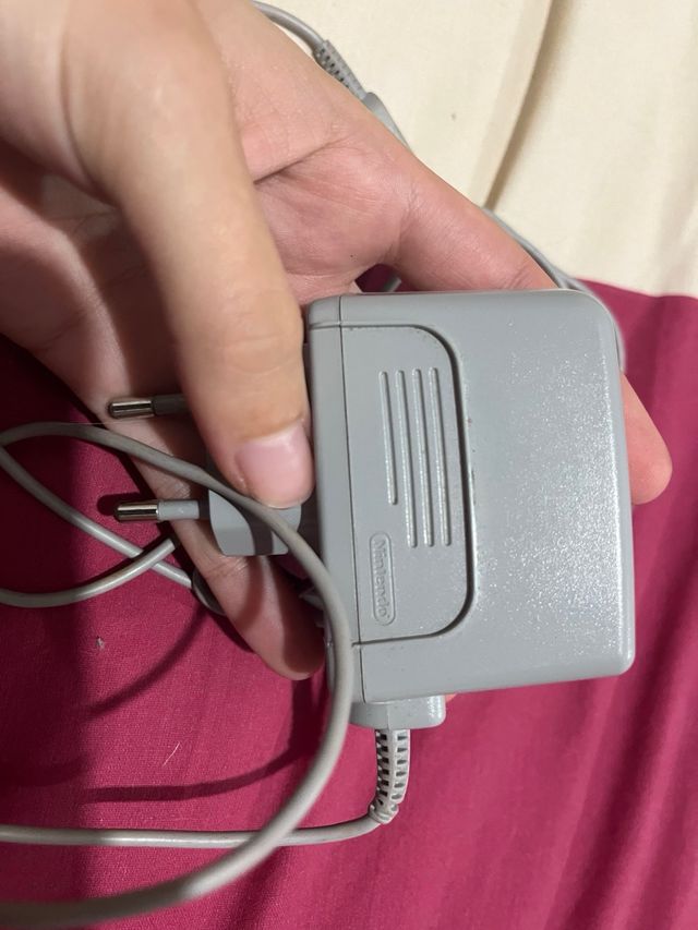 Nintendo 2DS Blu + Mario Kart 7 e giochi