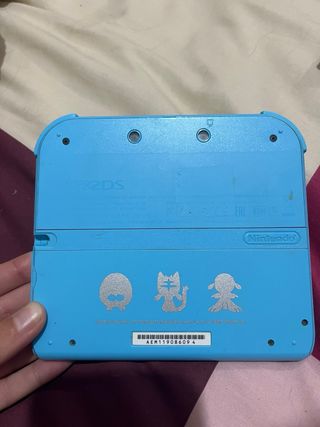 Nintendo 2DS Blu + Mario Kart 7 e giochi