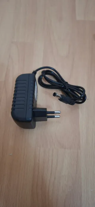 Cargador Universal Negro