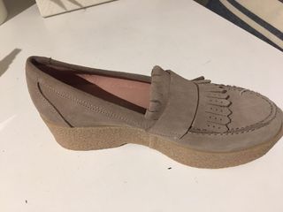 Zapato cuña Jorge Juan beige