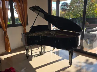 Piano Cola Yamaha G2 Negro