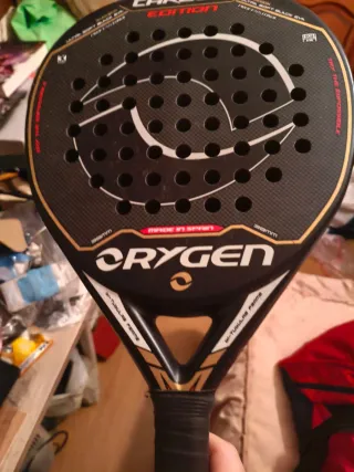 Pala de pádel Crygen Carbon Edition