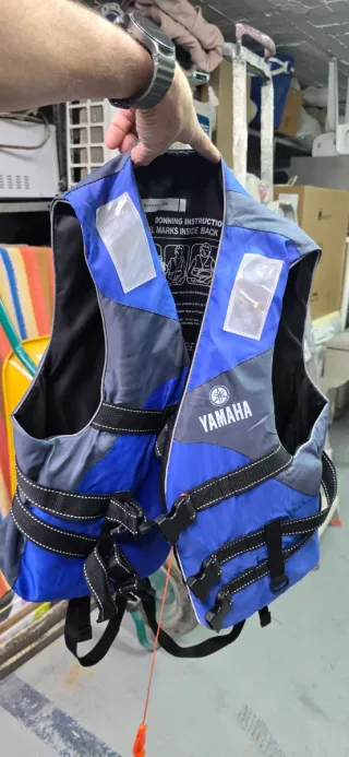 Chaleco Salvavidas Yamaha Azul y Gris