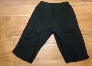 Pantalón de chándal negro con puños