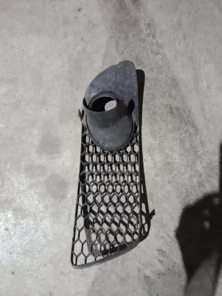 Rejilla defensa león Cupra mk1