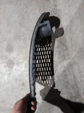 Rejilla defensa león Cupra mk1