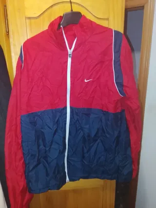 Chaqueta Nike Vintage Roja y Azul