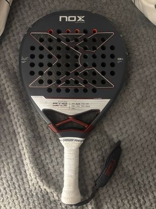 Pala Padel NOX AT Genius 12K 2025