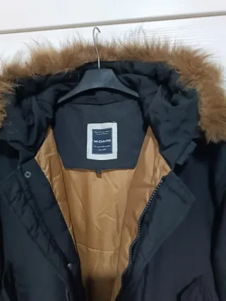 Giaccone X-CAPE con cappuccio e pelliccia