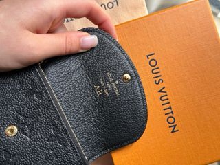 Cartera Louis Vuitton Rolalie Negra