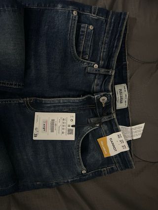 Jeans Pull&Bear nuovi con etichette