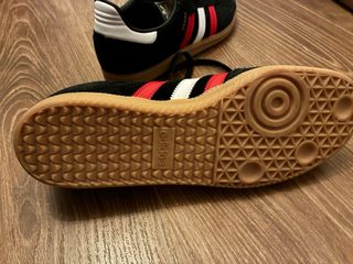 Zapatillas Adidas Samba Talla 42 Negras Rojas