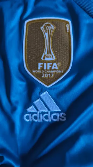 Camiseta Cristiano Azul Retro Champions Madrid 7