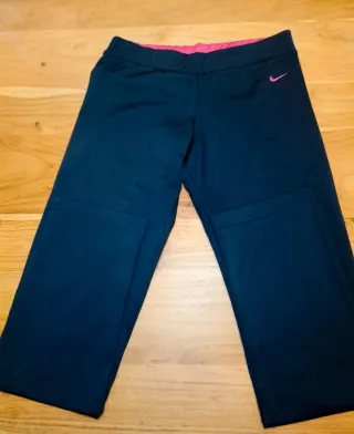 Mallas Nike azules y rosas