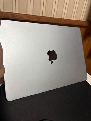 MacBook Air M4 13 pulgadas - Azul cielo