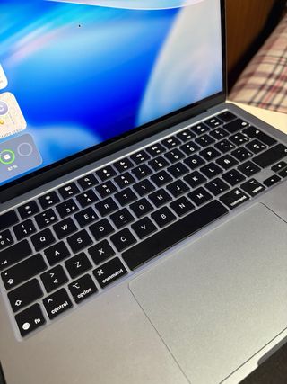 MacBook Air M4 13 pulgadas - Azul cielo