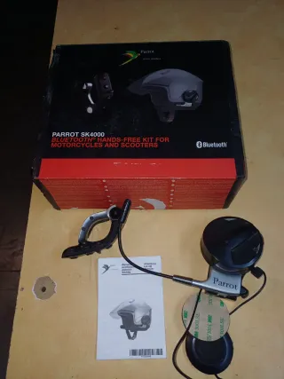 Parrot SK4000 Manos Libres Moto Bluetooth
