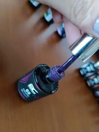 Esmaltes Semipermanentes Bernal Cosmetics