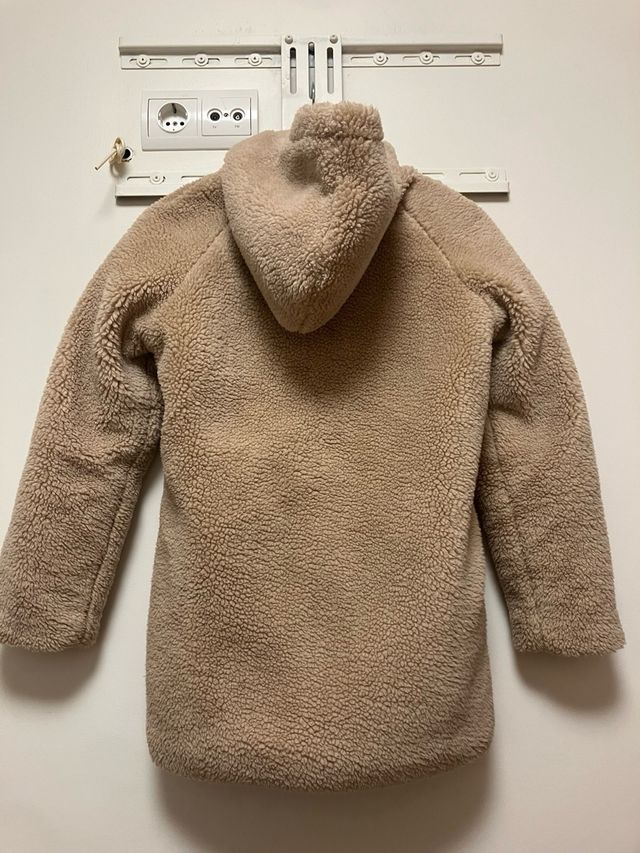 Abrigo borreguito con capucha