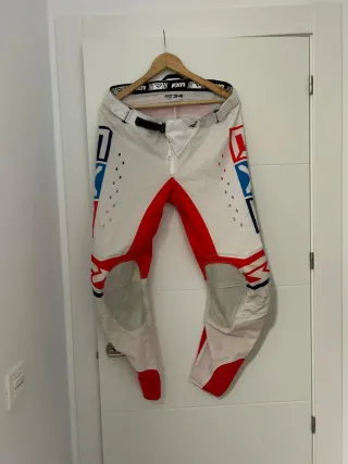 Camiseta Motocross FXR L Manga Larga Pantalon 36