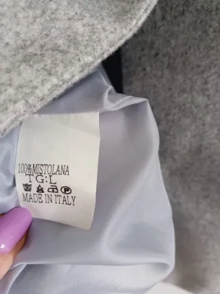 Cappotto media lunghezza grigio