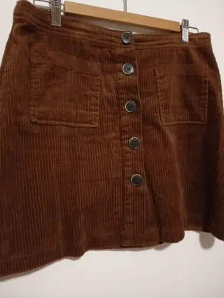 Minifalda de pana marrón