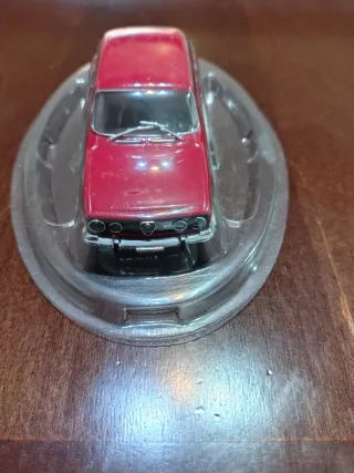 Modellino Alfa Romeo 1750 Berlina