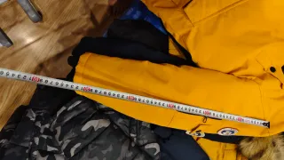 Cazadora invierno  Napapijri amarilla niño T.10-12