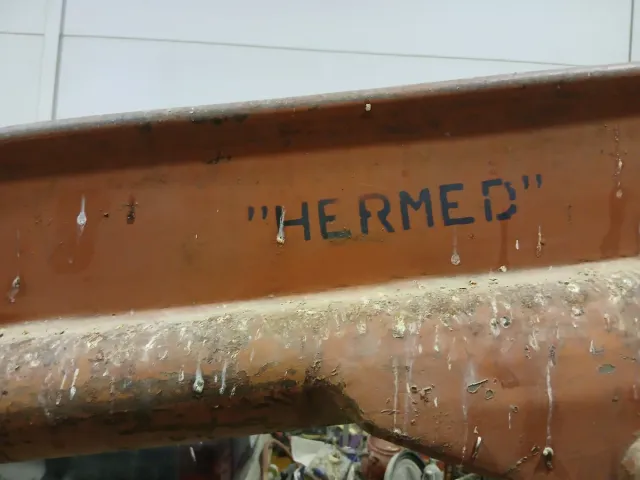 Pluma saca motores industrial