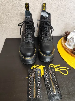 Botas Dr. Martens Negras