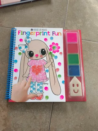 Libro Huellas Divertidas Betty nuevo