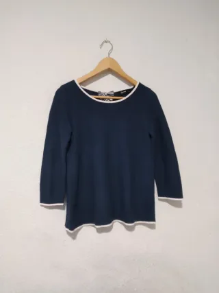 Blusa Hallhuber azul y blanca