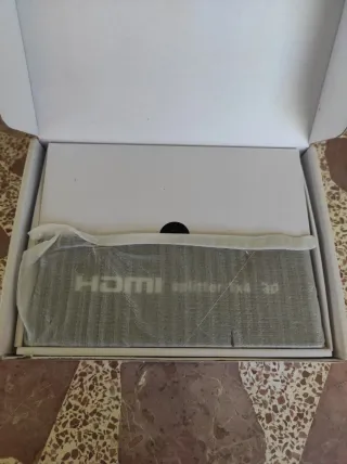 Splitter HDMI de dos y cuatro puertos para elegir